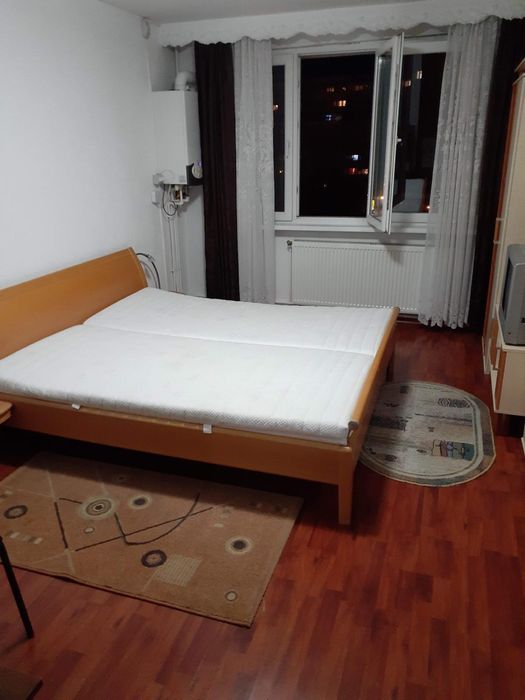 Garsoniera blocul turn unic