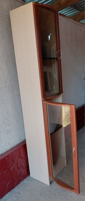 Продам шкаф двух дверный