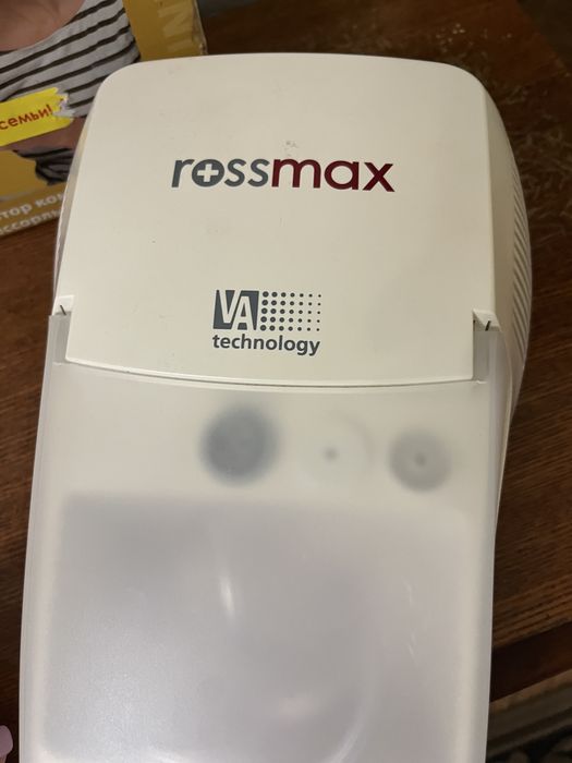 Продам ингалятор Rossmax
