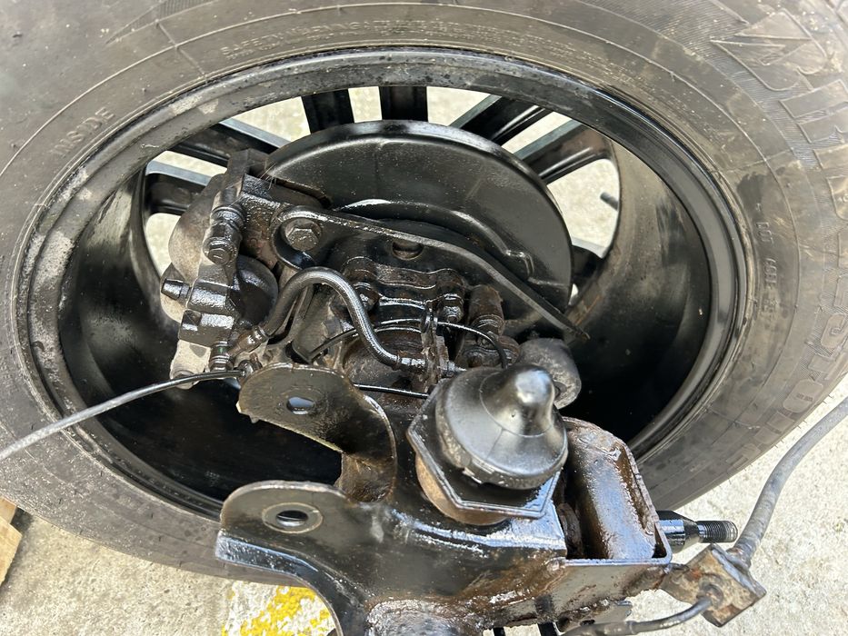 Etrier frână  spate stânga , dreapta Mercedes X Class X350 Cdi 2019