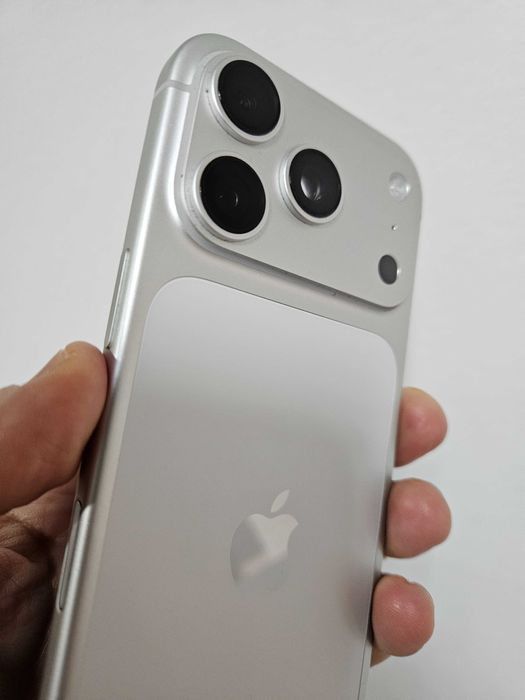 Iphone 17 pro 256 gb neverlock accept schimb.