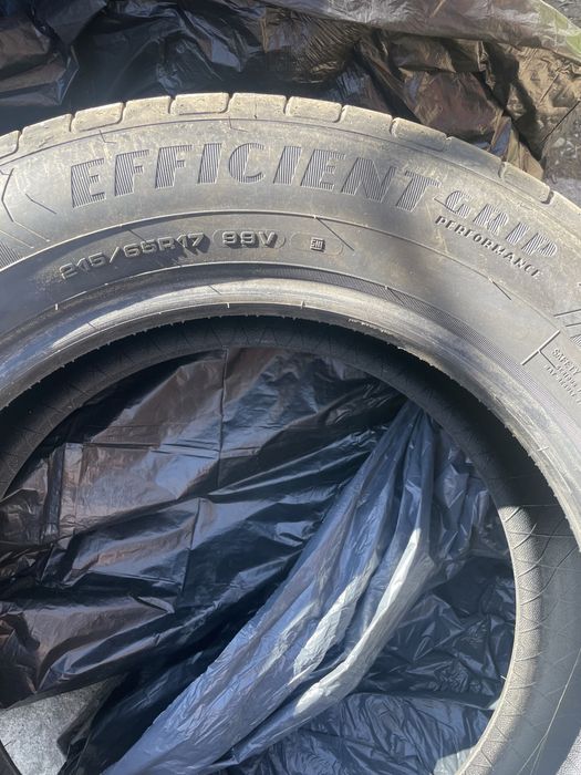 Anvelope 215 65 17 Goodyear