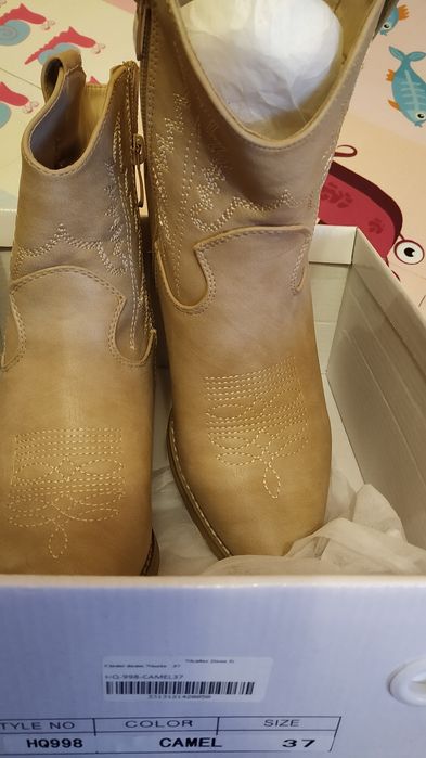 Botine noi mărime 37