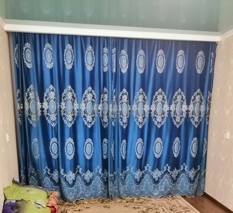 Продам красивый, велюровые шторы