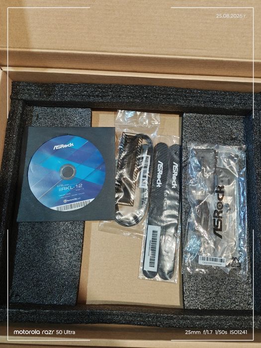 Дъно ASrock Z 590 Extreme+процесор i7 10700kf