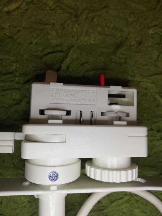 Corp iluminat-Proiector-Reflector cu bec Halogenuri metalice de putere