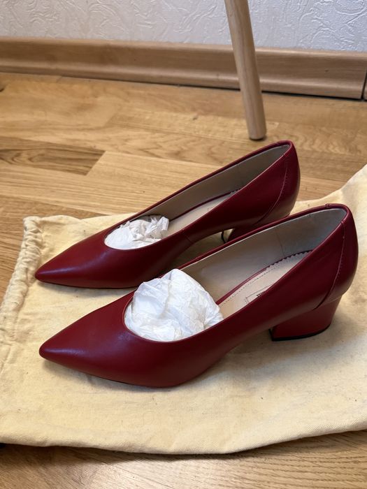 Стильные женские туфли