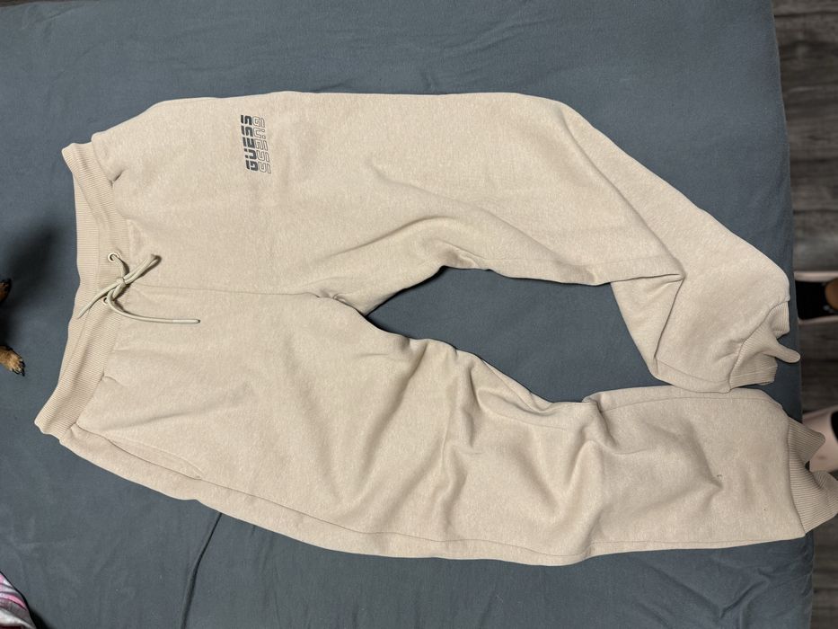 Спортен комплект Guess