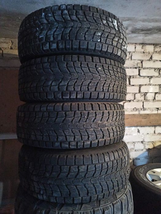 Продам шины DUNLOP 275/70R16