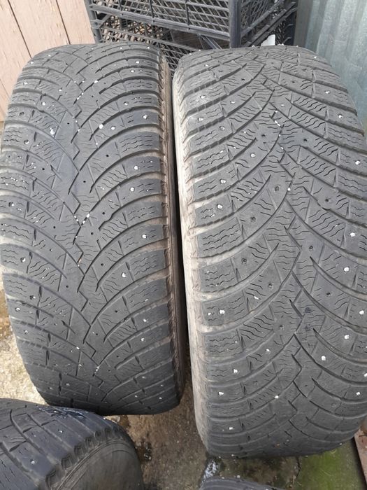 Зимние шины б/у на 17