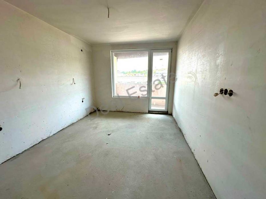 Продава се Тристаен апартамент в Благоевград, Еленово 2 - 119 кв.м за 850 €/кв.м - Снимка #5