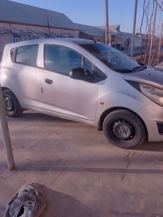 Chevrolet Spark 2012