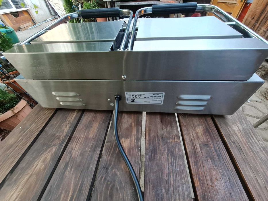 Contact grill dublu profesional Kpro