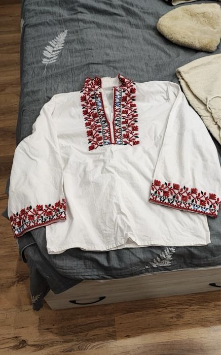 Юношеска шопска носия