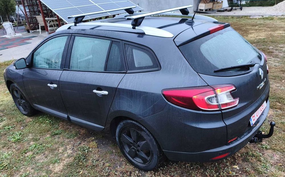 RENAULT Megane 2011 — imagine 3