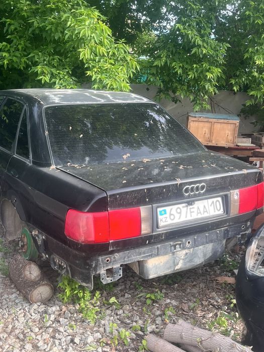 Продам ауди 100c4 2.0