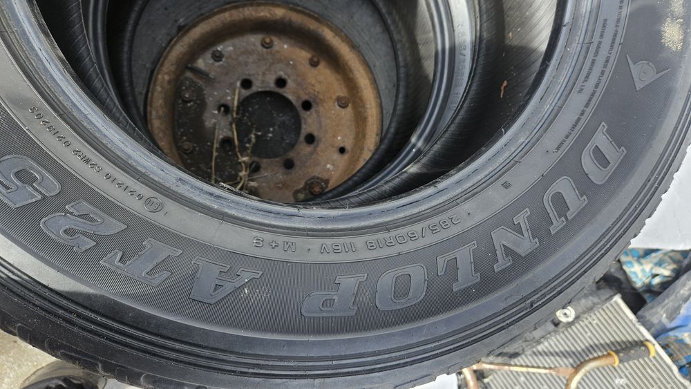 Продам Шины на 18