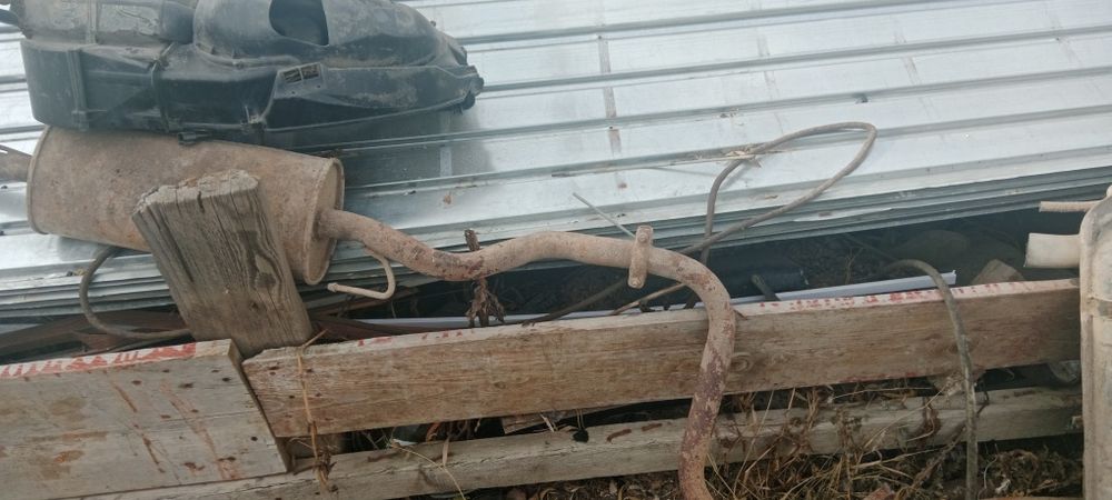 Продам запчасти на газ 24