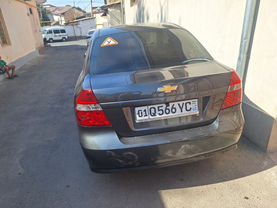 Нексия3 автомат сотилади
