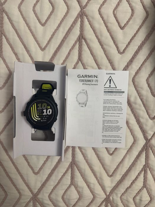 Продам новый Garmin Forerunner 170 Music