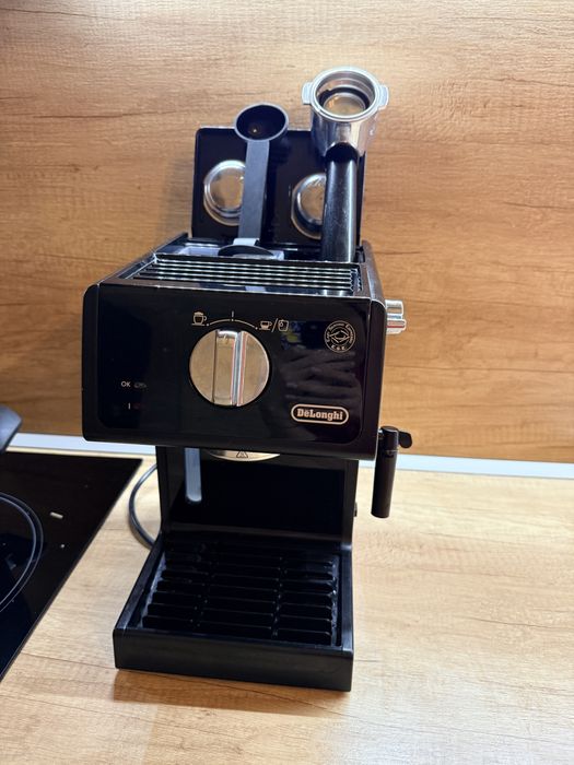 Espressor manual De'Longhi ECP 31.21, 1100W, 15 bari, 1.1 l, Negru