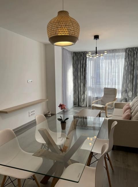 Дава се под наем Двустаен апартамент в София, Дружба 2 - 81 кв.м за 750 € - Снимка #1