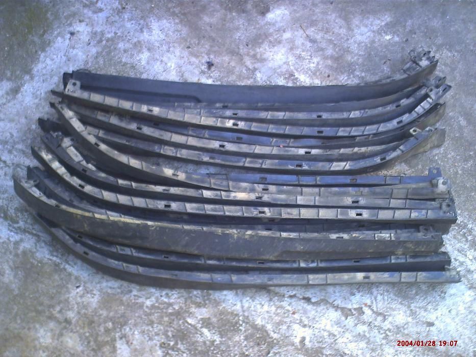 Extensii - spoiler sub bara Opel Astra H 50 lei