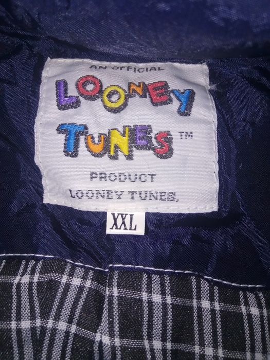 Продам 2 куртки для мальчика весенние