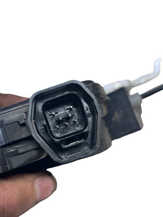 Broasca Usa Stanga Fata Hyundai Santa Fe I Sm 2000 - 2006
