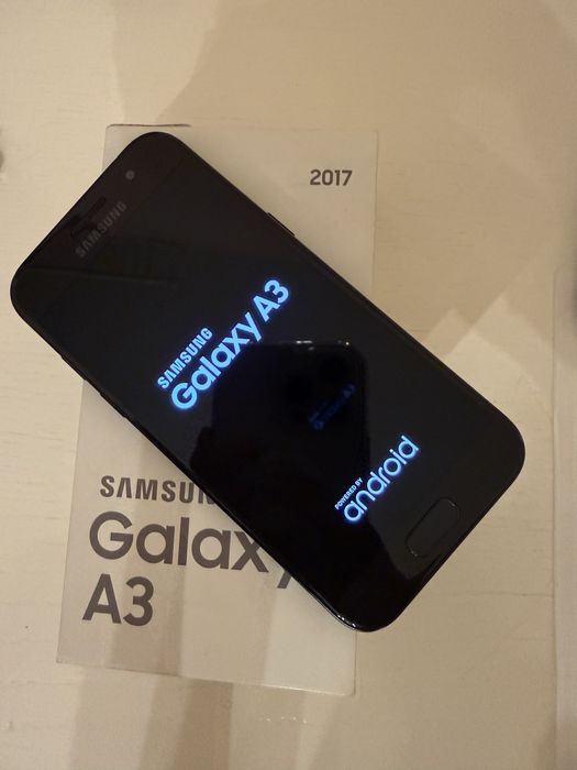 Samsung A3, black sky