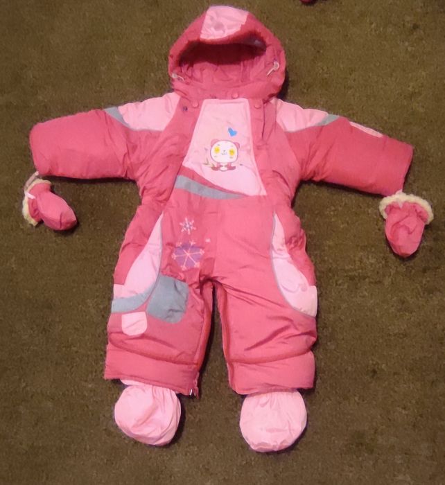 Продам детский комбинезон.