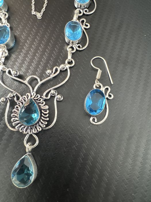 Set colier + cercei foarte elegant
