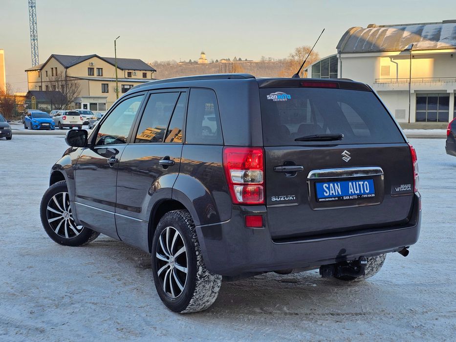 Suzuki Grand Vitara 4x4 2011 1.9 DDiS 129 CP euro 5 / RATE fara avans