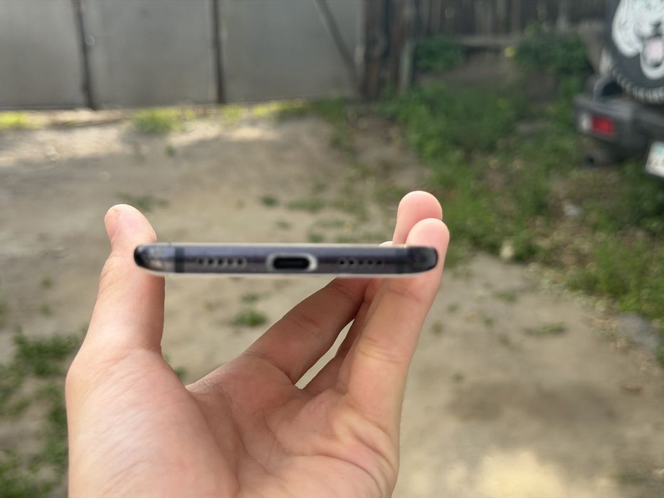 Xiaomi MI 8, 128/6, 4k30 FPS. Прошитый