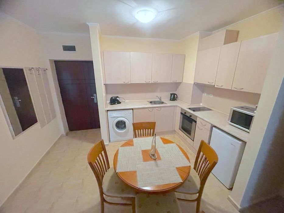 Продава се Тристаен апартамент в с. Равда, Област Бургас - 80 кв.м за 1163 €/кв.м - Снимка #2