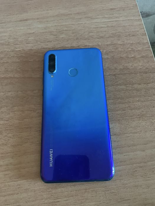 Продается смартфон Хуавей P30 128 GB