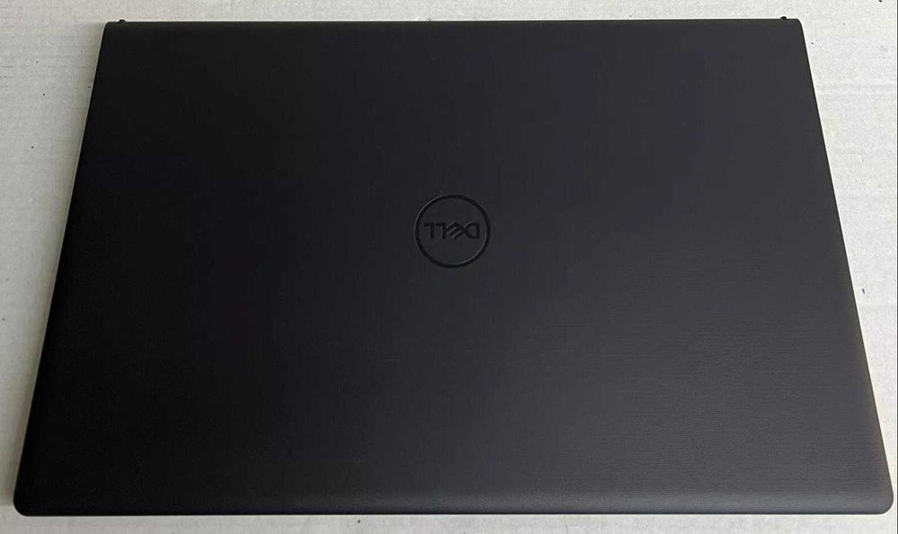 Лаптоп dell vostro 3515 ryzen 7 - 36 месеца гаранция