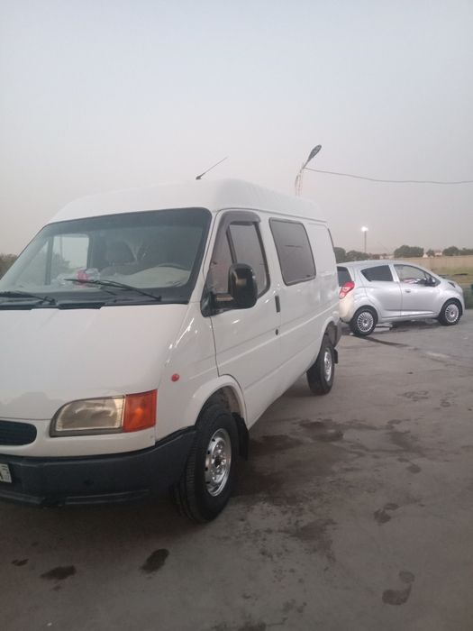 Форт транзит 1994 йил