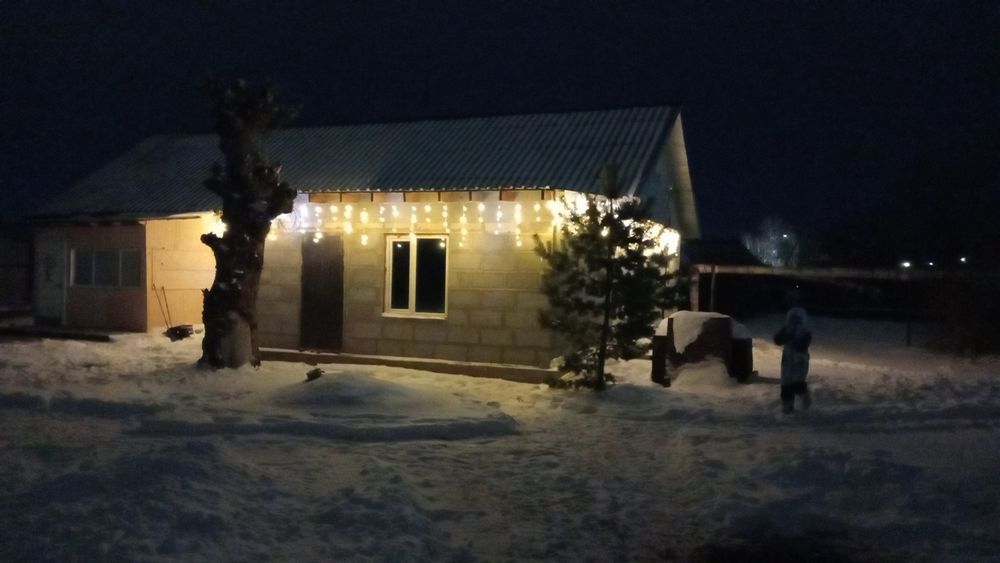 Продам дом на земле.