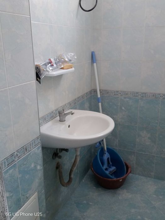 Давам под наем 4–ст в София на бул. Македония