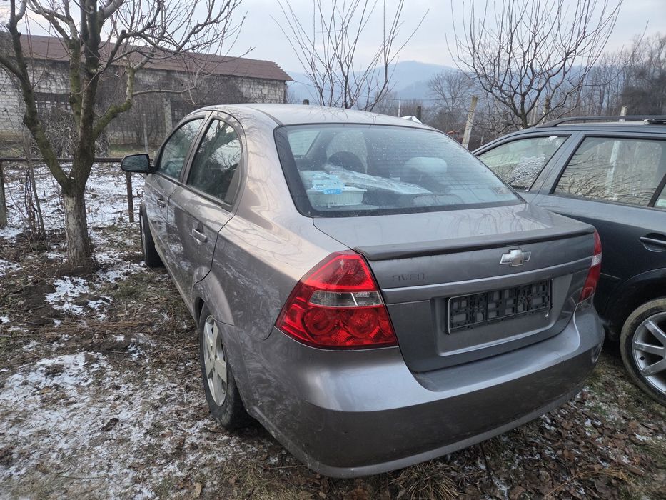 Dezmembrez Chevrolet Aveo Sedan 1.4 94CP gri urban motor cutie piese