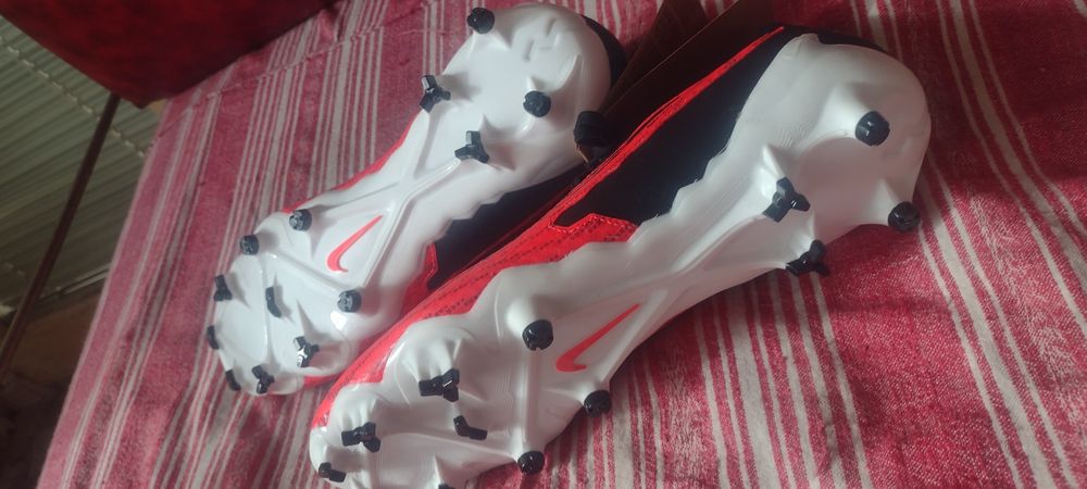 Nike Phantom gx бутони