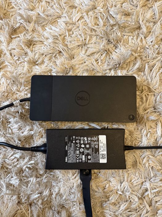 Docking station Dell WD 19 + alimentator