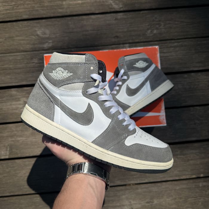 Jordan 1 High Black Washed