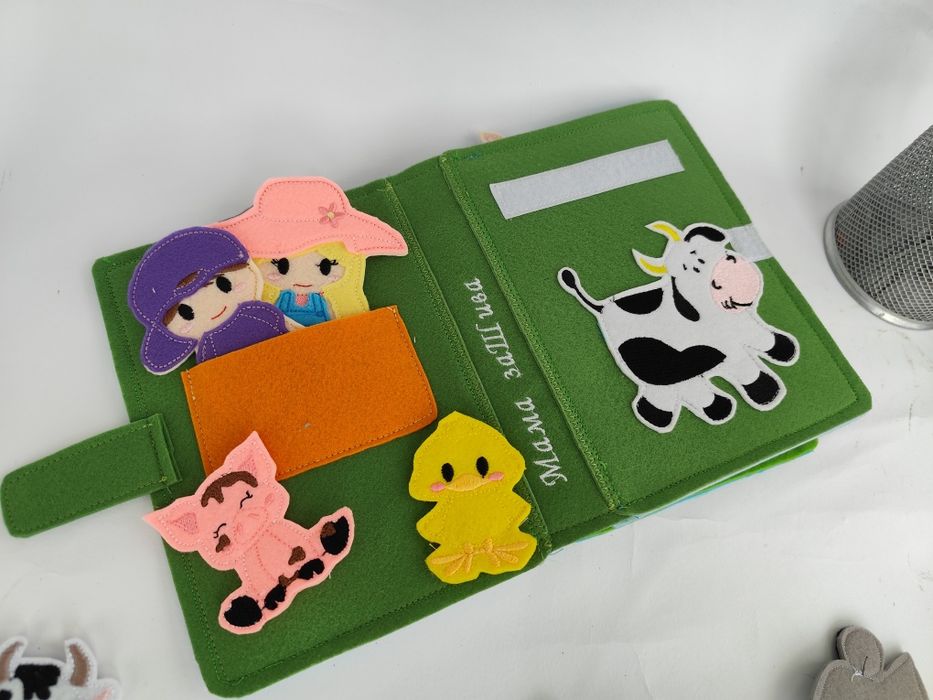 Тиха книжка по метода Монтесори