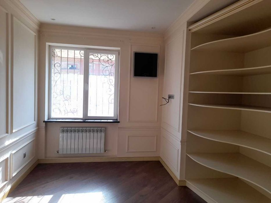 ул.Нукусская ГАИ (Глинка) Дом Габус 4\7\9 Евроремонт 217м2 Кухня 3с/у