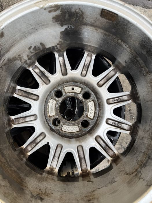 Продам диски на легковое авто R16