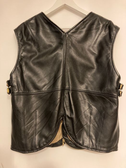 Vesta neagra piele