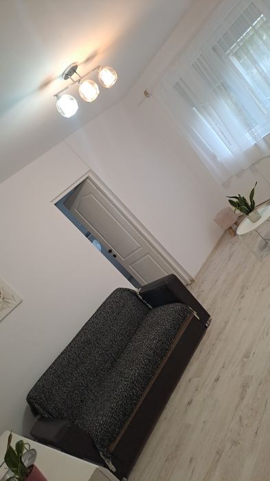 Propietar, vând apartament cu 2 camere