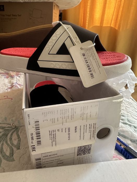 Женские сланцы..